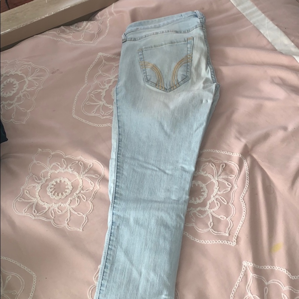 Light washed hollister jeans